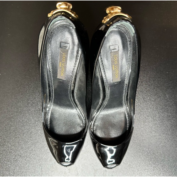 Louis Vuitton Oh Really Peek-A-Boo pumps. Size 6.5 Black patent. Fantastic! - Picture 10 of 11